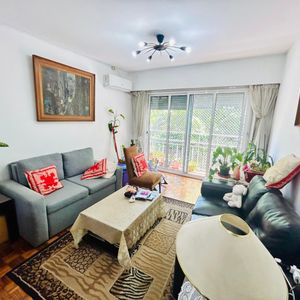 Apartamento En Venta 2 Dormitorios Mas Servicio En Cordón