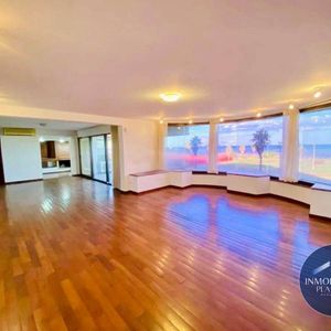 Apartamento En Venta C/ Cochera En Punta Carretas