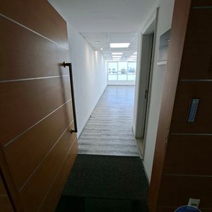 Oficina En Alquiler  Ciudad Vieja