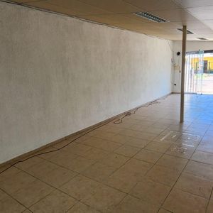 Local Comercial En Alquiler Ubicado En Piedras Blancas