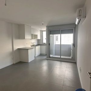 Apartamento En Alquiler C/ Cochera En La Blanqueada
