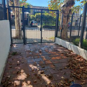 Casa En Venta C/ Cochera En Buceo