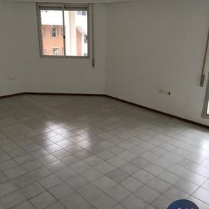 Apartamento En Alquiler C/ Cochera En Buceo