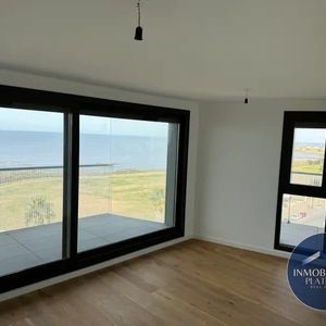 Apartamento En Alquiler C/ Cochera En Punta Carretas