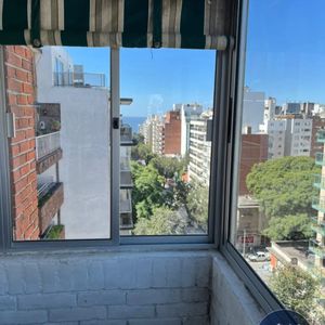 Apartamento En Alquiler C/ Cochera En Punta Carretas