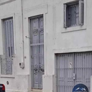 Casa En Venta C/ Cochera En Paso Molino
