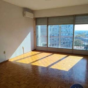 Apartamento En Alquiler En Tres Cruces