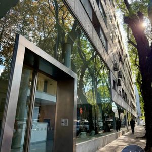 Apartamento En Venta C/ Cochera En Tres Cruces