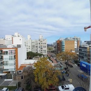 Monoambiente Con Balcón En Alquiler En Puerto Buceo