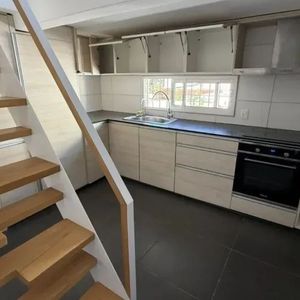 Casa En Venta C/ Cochera En La Blanqueada
