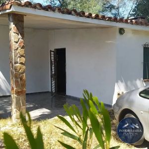 Casa En Venta 1 Dormitorio  C/ Cochera, Parque Del Plata