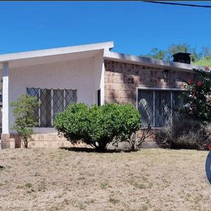 Casa En Venta C/ Cochera En Cuchilla Alta