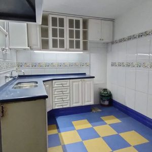 Apartamento 2 Dormitorios En Alquiler En Centro