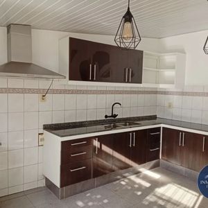 Casa En Alquiler C/ Cochera En Solymar