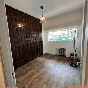 Apartamento En Venta De 3 Dormitorios En Centro