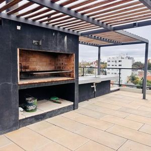 Alquiler De Monoambiente En Malvín Con Balcón Y Amenities