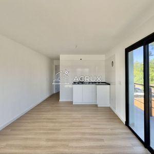 Oportunidad, Apartamento A Estrenar En Maldonado, Zona Altos Del Pinar