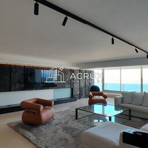 Amplio Apartamento En Primera Línea De Playa Brava. Punta Del Este. Alquiler De Verano