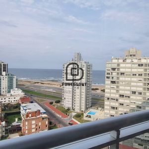 1 Dormitorio Y  2 Baños En Venta