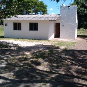 Casa En Venta C/ Cochera En Constitución