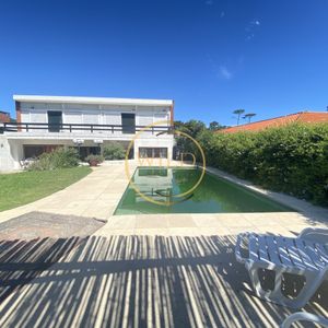Cantegril A Metros Del Mar Con Piscina Climatizada