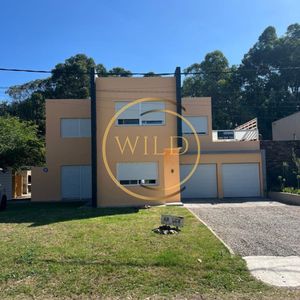 Venta Casa Pinares 4 Dormitorios En 2 Plantas