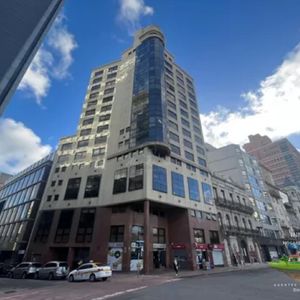 Oficina En Ciudad Vieja, Excelente Ubicación Y Vistas. Venta O Alquiler