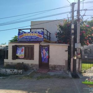 Se Vende Amplia Y Hermosa Casa En Santa Catalina, Cerro