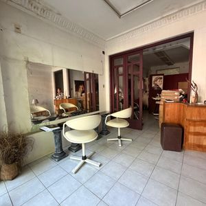 Casa + Local A Reciclar Sobre 8 De Octubre-prox A Centenario 302 M2/ Gran Fondo