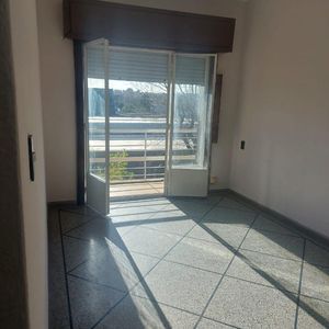 Venta\paso Molino\apartamento Al Frente\rentado\balcón/renta De U$D 500 Aprox/
