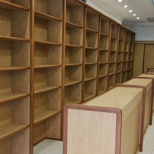 Cordón Sur - Local Comercial Al Frente - Acepta Banco- A Mts 18 De Julio