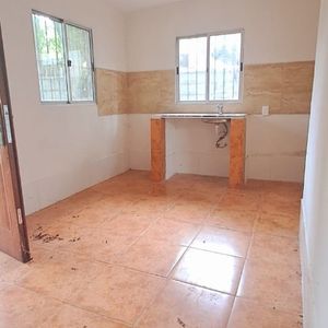 Alquiler Casa A Estrenar-1dormitorio-patio-las Piedras