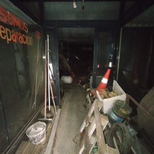 2 Locales Comercial De 149m2 C/u Aprox En Ciudad Vieja