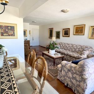 Venta Apartamento Punta Carretas, Piso Alto, 3 Dor,3 Baños, Garage+box