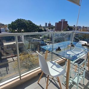 Venta Inversión O Vivienda-apartamento Al Frente Amoblado-1d-balcón-buceo