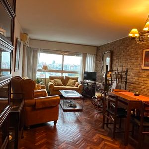 Venta De Apartamento Al Frente Pocitos Nuevo,3 Dorm, Garage,
