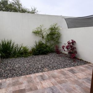 Alquiler La Blanqueada Casa Duplex 2 Dormitorios 1 Av Italia G/cbajos 70m2 Fondo