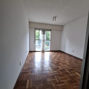 Monoambiente Frente Pereira Rossell | Ideal Inversión O Consultorio | Apto Banco