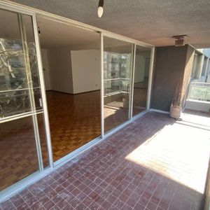 Alquiler Apartamento Frente De Gran Metraje A Pasos De La Rambla Pocitos
