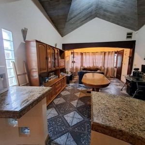 Alquiler|casa 3dormitorios|2baños-garage|barbacoa|jardín|progreso