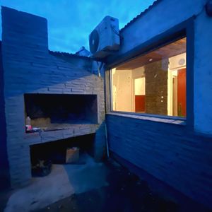 Alquiler\casa 3 Dormitorios\santiago Vazquez\hermosa Propiedad\garaje Cerrado.