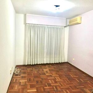 Centro, 2 Dormitorios, Con Renta ! Restan Cuotas De Banco