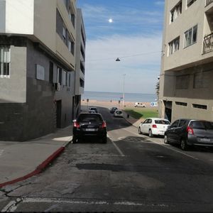 Para Inversor!  Local Comercial. Ciudad Vieja . Con Renta $16700