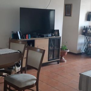 Venta Apartamento Con Vista A La Bahía A Metros De Avenida 18 De Julio