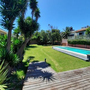 Exclusiva Residencia Frente Al Mar En Carrasco | Lujo, Confort Y Vistas Panorámicas | Jardín, Piscina Y Garaje Privado
