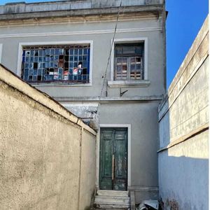 Inversión Casa Para Reciclar, Ideal Desarrollo, Sobre Av. 8 De Octubre.financia