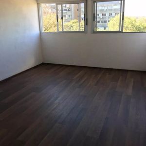 Venta Euskalerria, Ideal Inversion Con Renta 3 Dormitorios, Buen Estado
