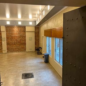 Excepcional Local Comercial! 430m2 A Estrenar Entrada Para Camiones
