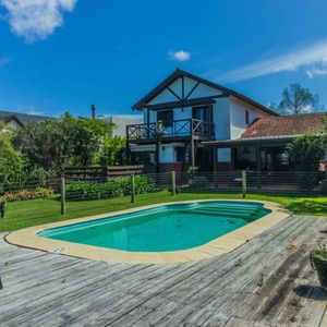 Casa En Venta C/ Cochera En Lomas De La Tahona