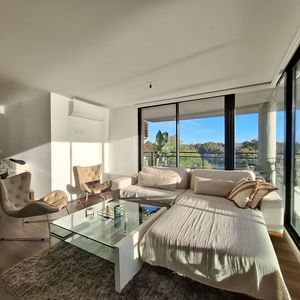 Venta De Apartamento De 3 Dormitorios En Interlagos